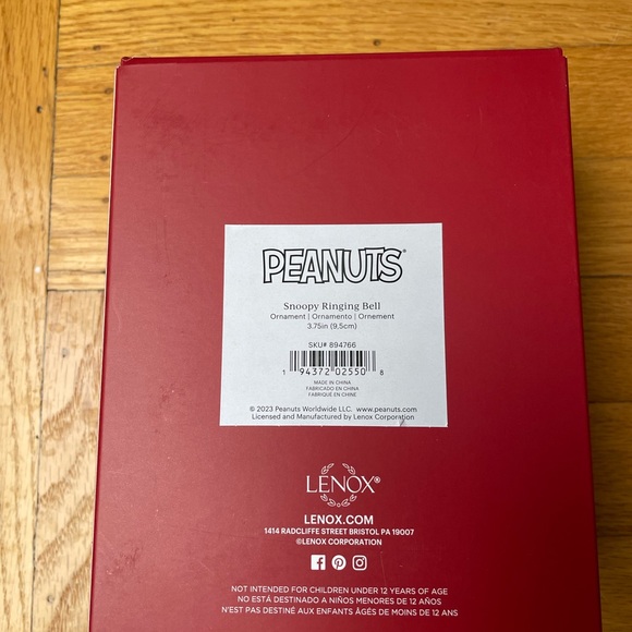 NEW 2023 Lenox Snoopy & Woodstock Ringing Bell Christmas Ornament - Picture 6 of 6